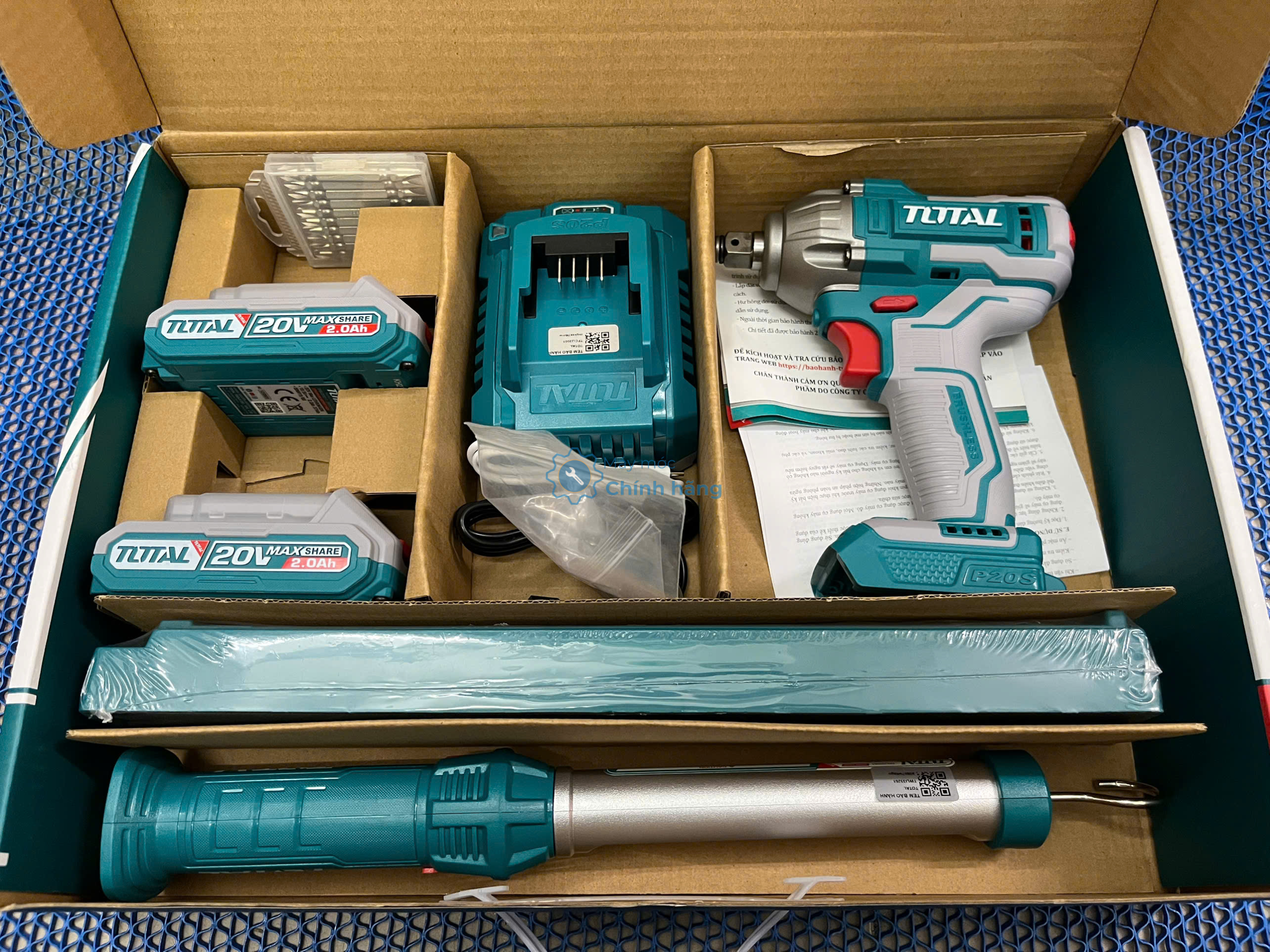 Bộ Máy Vặn Bu Lông Total TOSLI231004 2 Bộ máy vặn bu lông Total TOSLI231004