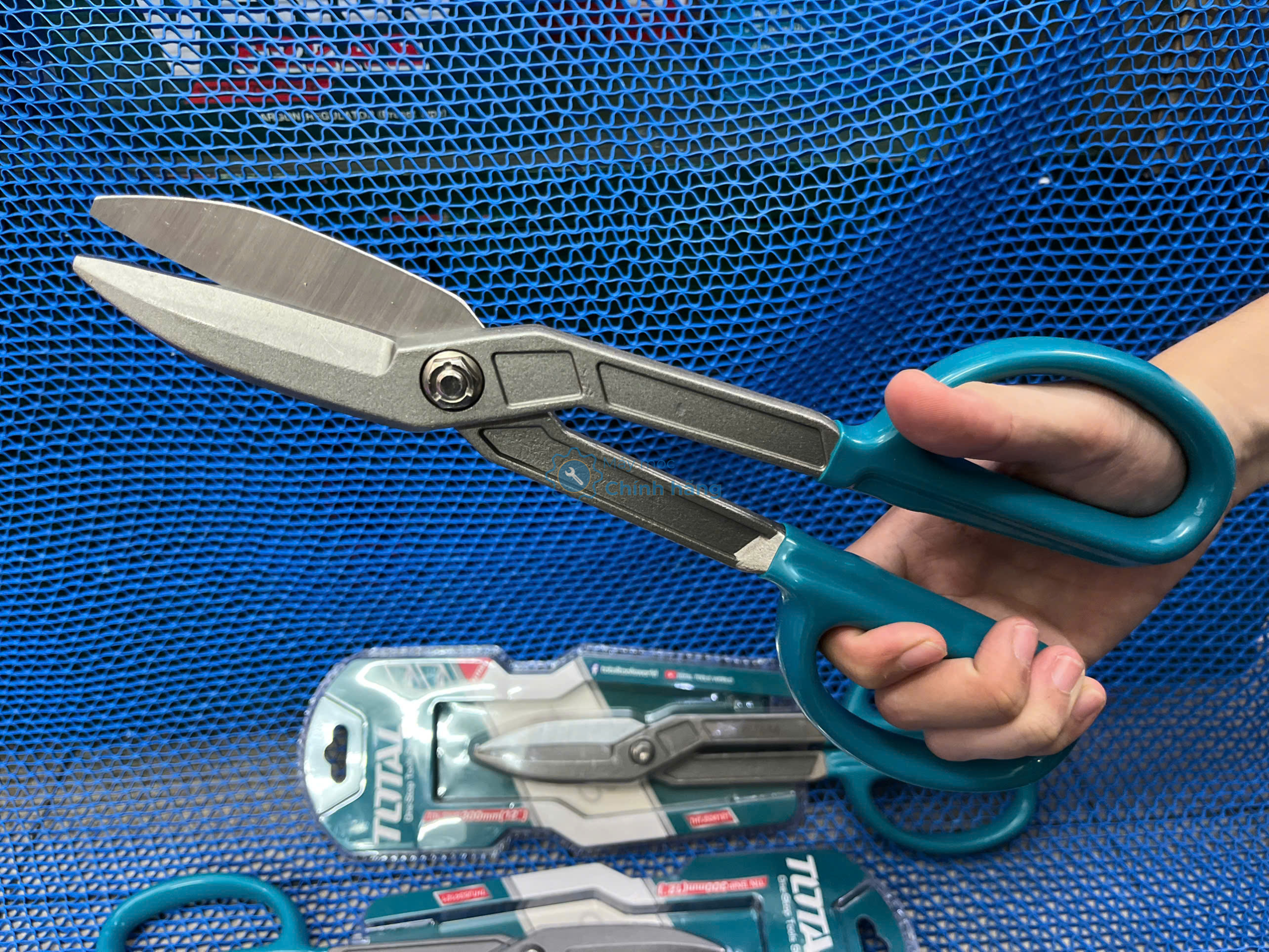Kéo cắt tole nhỏ Total THTJ534121