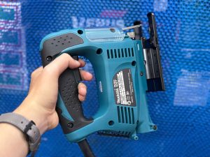 450W Máy cưa lọng 65mm Makita 4327 4 450W Máy cưa lọng 65mm Makita 4327