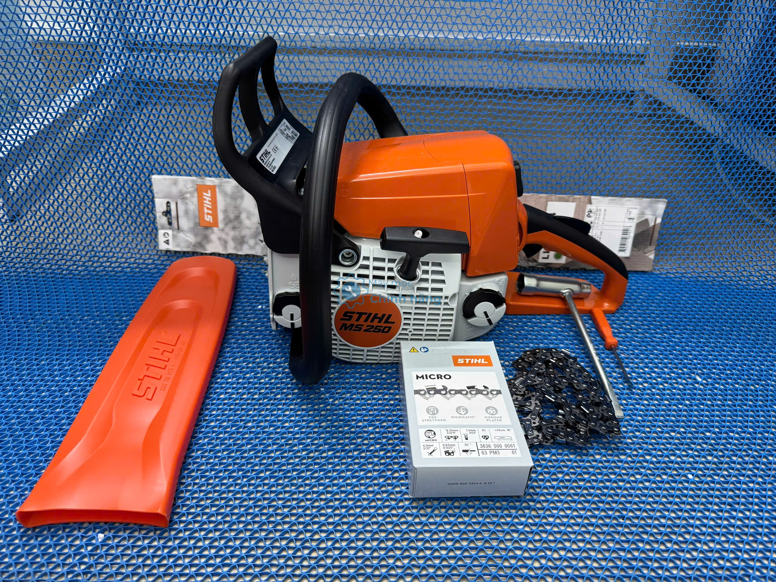 Máy Cưa Xích STIHL MS-250 18" 4 Máy cưa xích STIHL MS-250 18