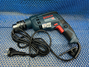 Máy Khoan Bosch GBM 13RE 600W