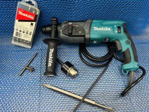 Máy khoan Makita HR2470