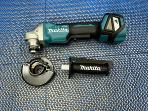 Máy mài góc dùng pin Makita DGA418Z