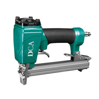 Súng bắn đinh bê tông dùng hơi DCA AST64C 2 sung ban dinh be tong dung hoi dca ast64c 1