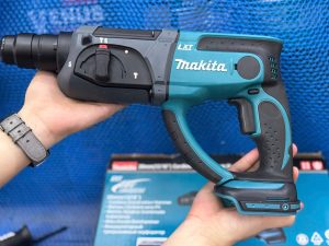 Máy khoan bê tông dùng pin Makita 18V DHR202Z (Chưa kèm Pin & Sạc) 13 Máy khoan bê tông dùng pin Makita 18V DHR202Z (Chưa kèm Pin & Sạc)