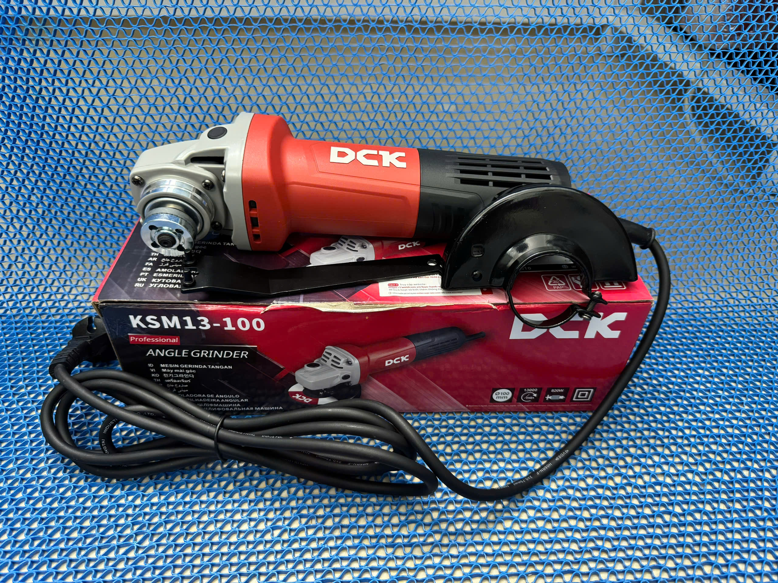 Máy mài góc 820W 100mm KSM13-100