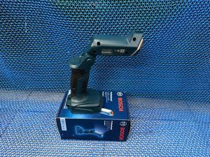 Đèn pin Bosch GLI 180-LI (SOLO)