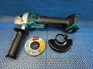 Máy mài góc dùng pin 100mm Makita DGA404Z 18V (Chưa kèm Pin & Sạc)