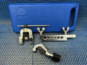 Bộ lã ống đồng hộp xanh TB-5504