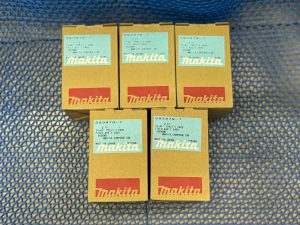 Hộp đựng Stator máy mài góc 9500NB Makita 593479-7