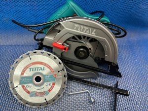 185mm Máy cưa đĩa tròn 1400W Total TS11418526 10 185mm Máy cưa đĩa tròn 1400W Total TS11418526