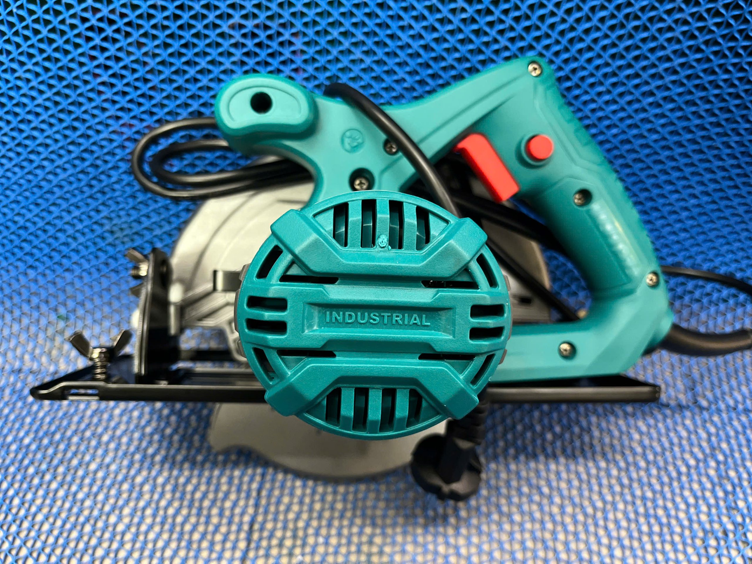 185mm Máy cưa đĩa tròn 1400W Total TS11418526 2 185mm Máy cưa đĩa tròn 1400W Total TS11418526