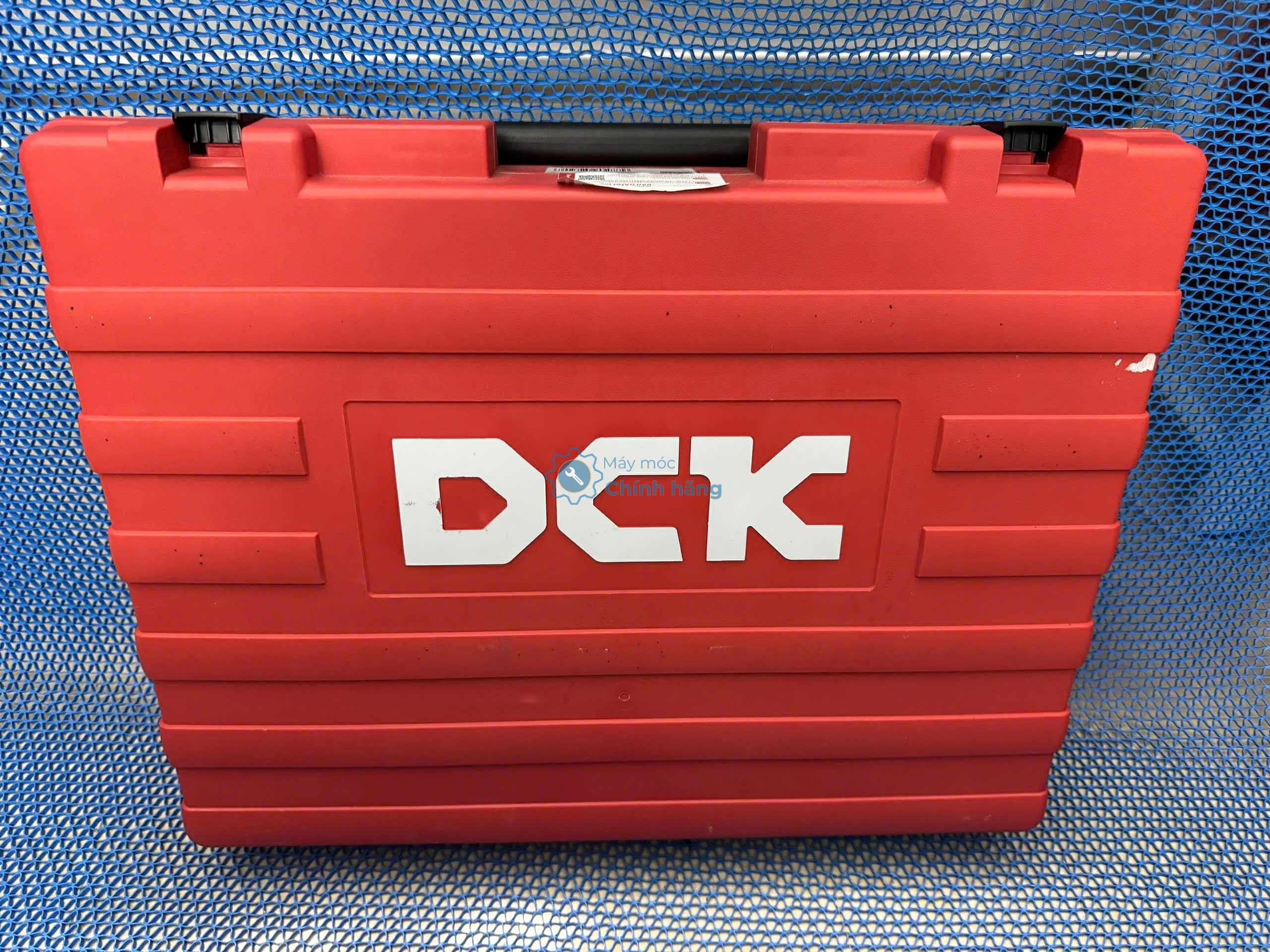 máy đục bê tông