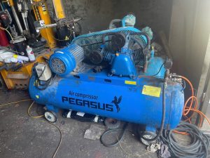 Máy móc công nghiệp tân trang: 7 tiêu chí so sánh với máy mới để chọn đúng ngân sách 3 Máy xịt rửa áp lực cũ được đăng bán