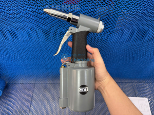 Súng Bắn Đinh CYT CY-2205 8 Súng bắn đinh CYT