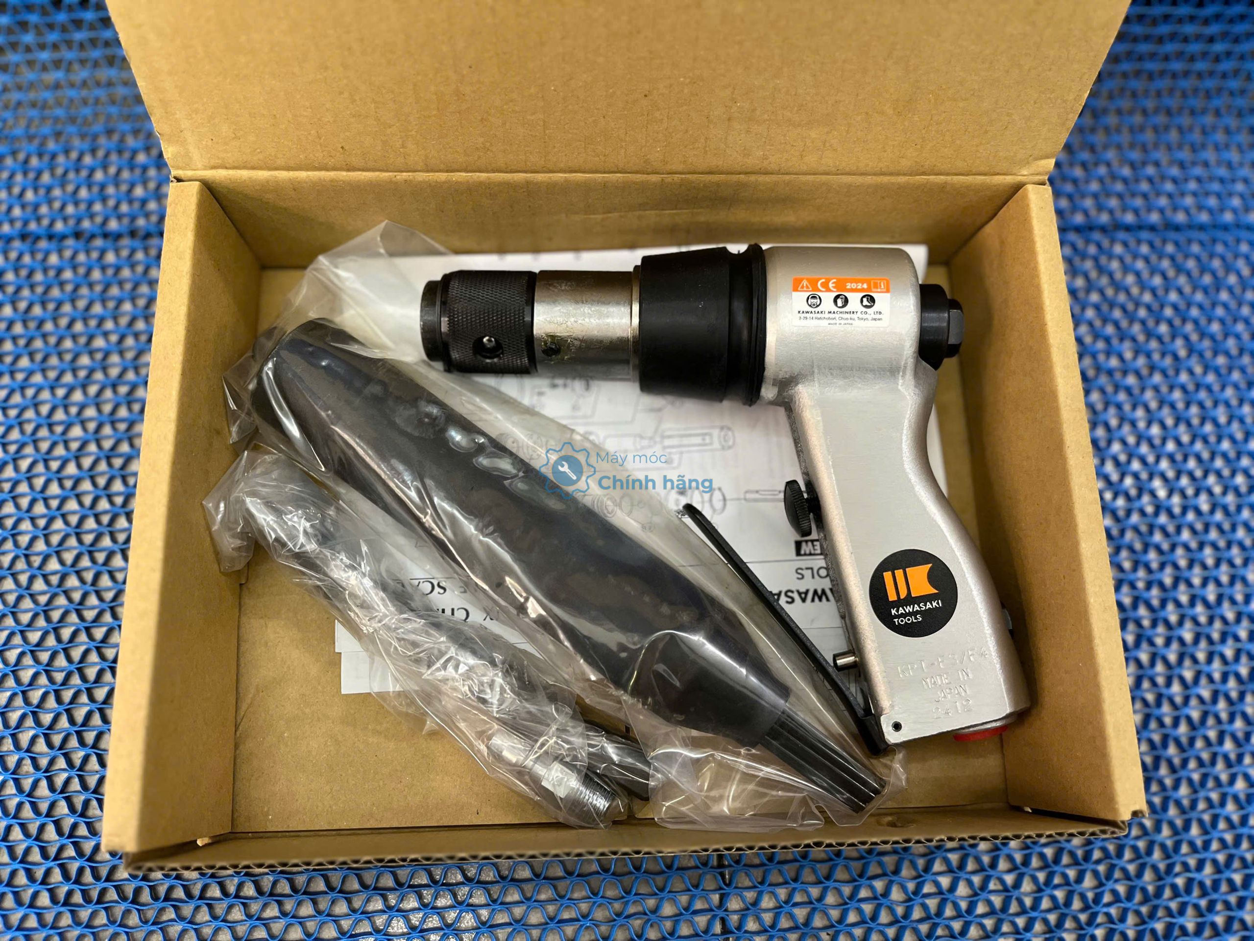 Súng Gõ Rỉ Kawasaki KPT-F4 4 Súng gõ rỉ Kawasaki KPT-F4