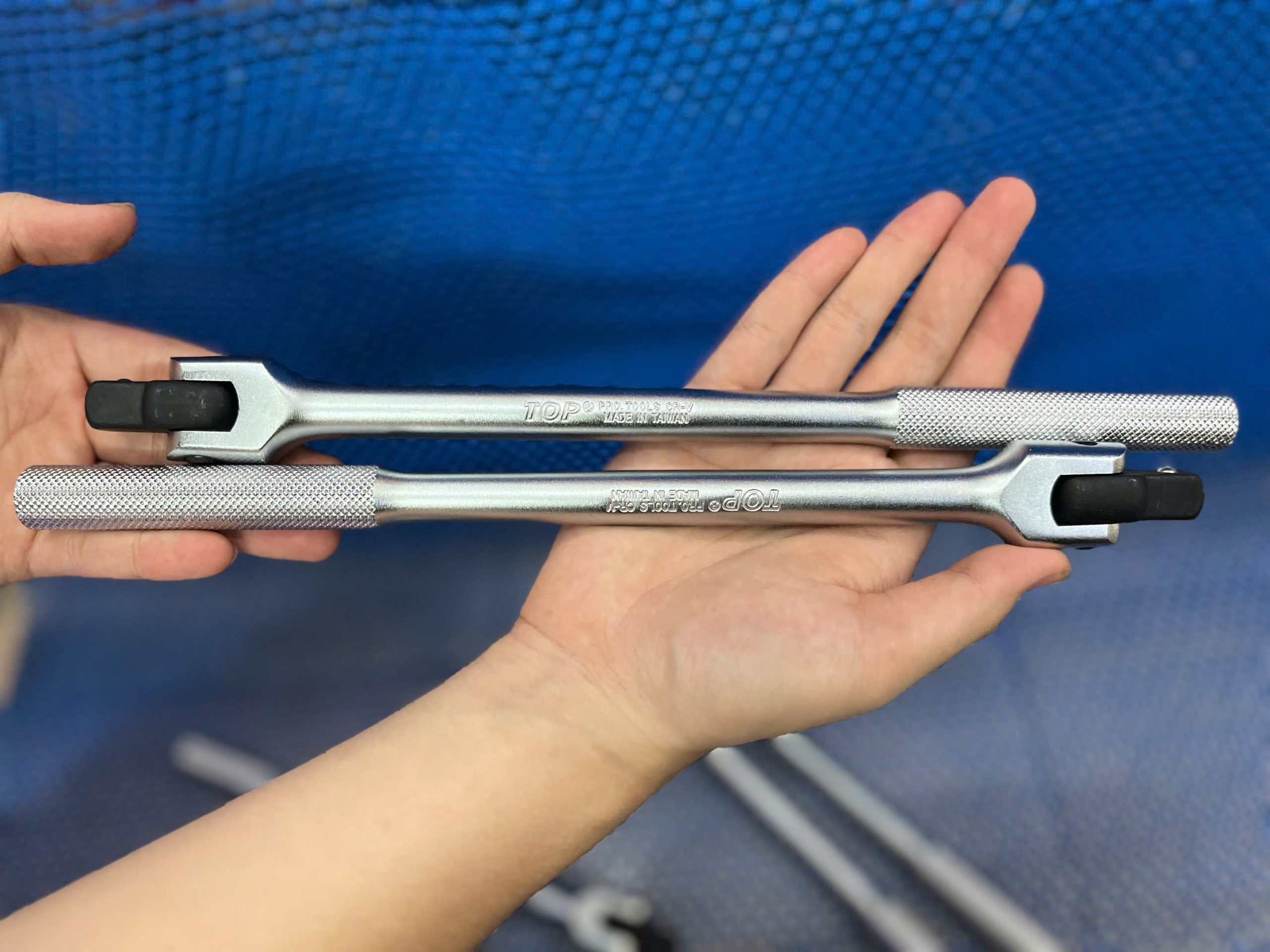 Cần Siết Đầu Lắc Léo 1/2 Dài 12 inch (300mm) Top FH-1212M