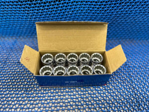 Đầu tuýp trắng ngắn 1/2 inch bông 18mm Kingtony 433018MR