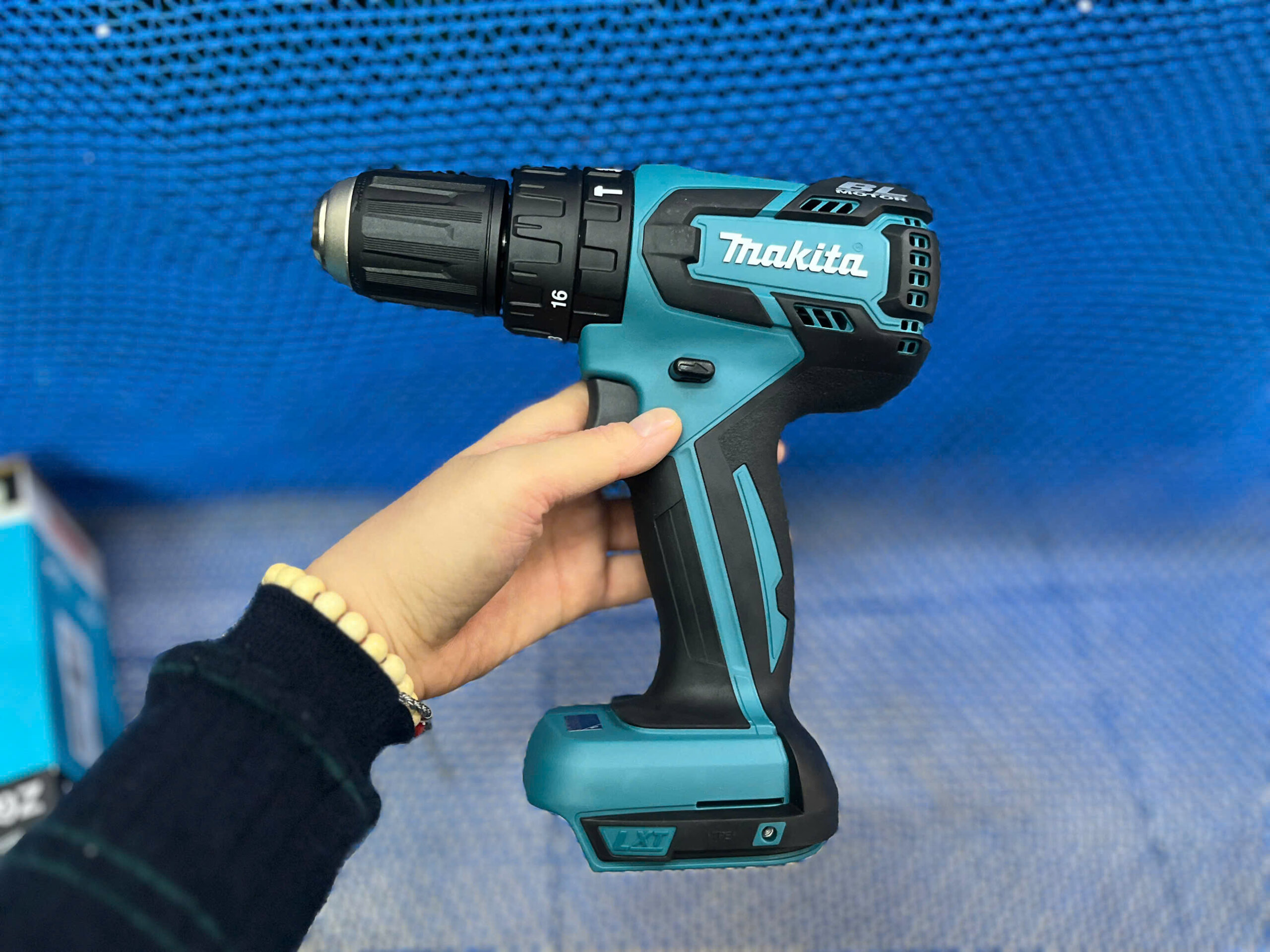 Máy khoan búa vặn vít dùng PIN Makita DHP459Z