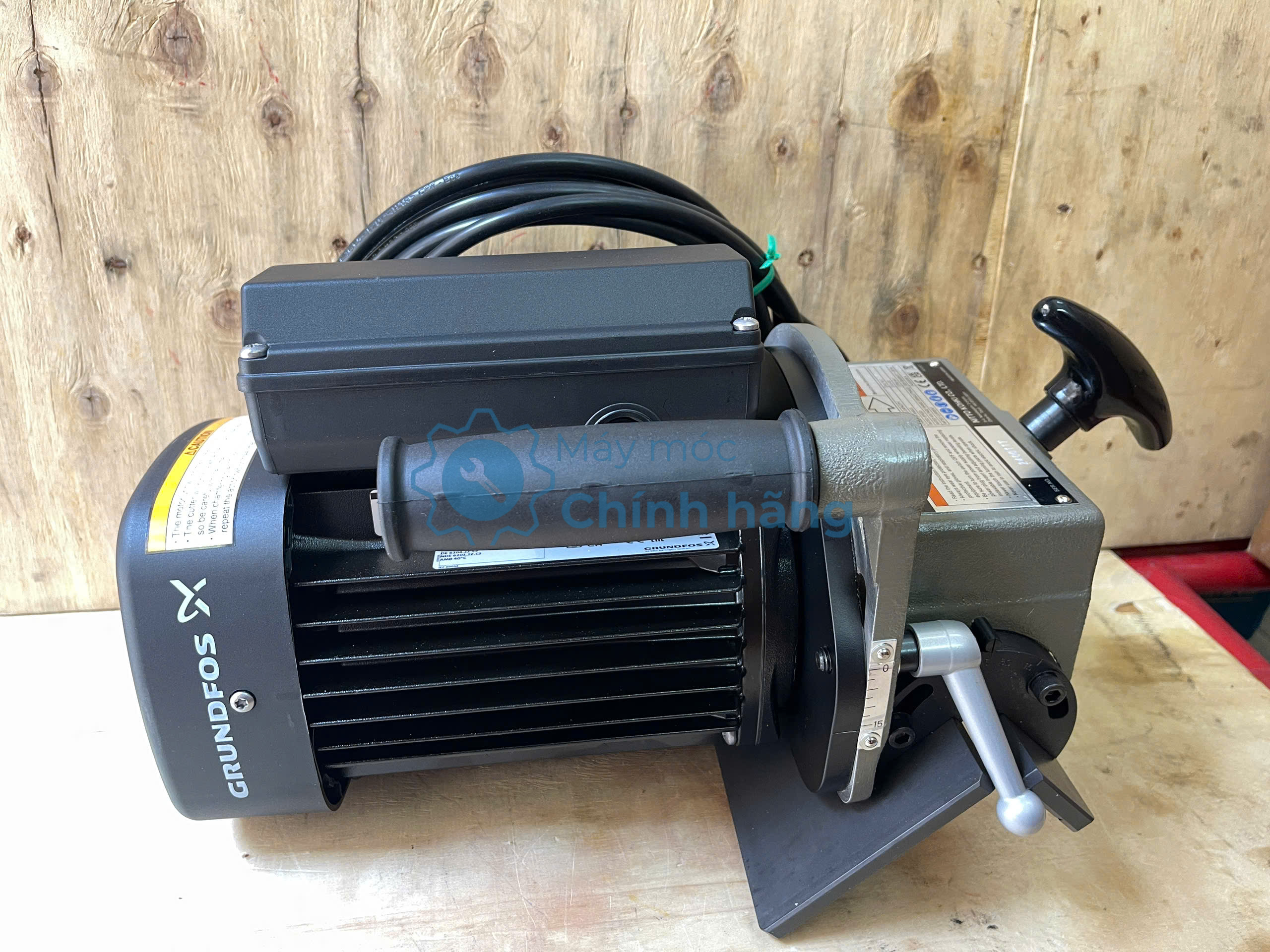 Máy vát mép kim loại Nitto Kohki HB-15B 12 Máy vát mép Nitto Kohki HB-15B chính hãng Nhật Bản