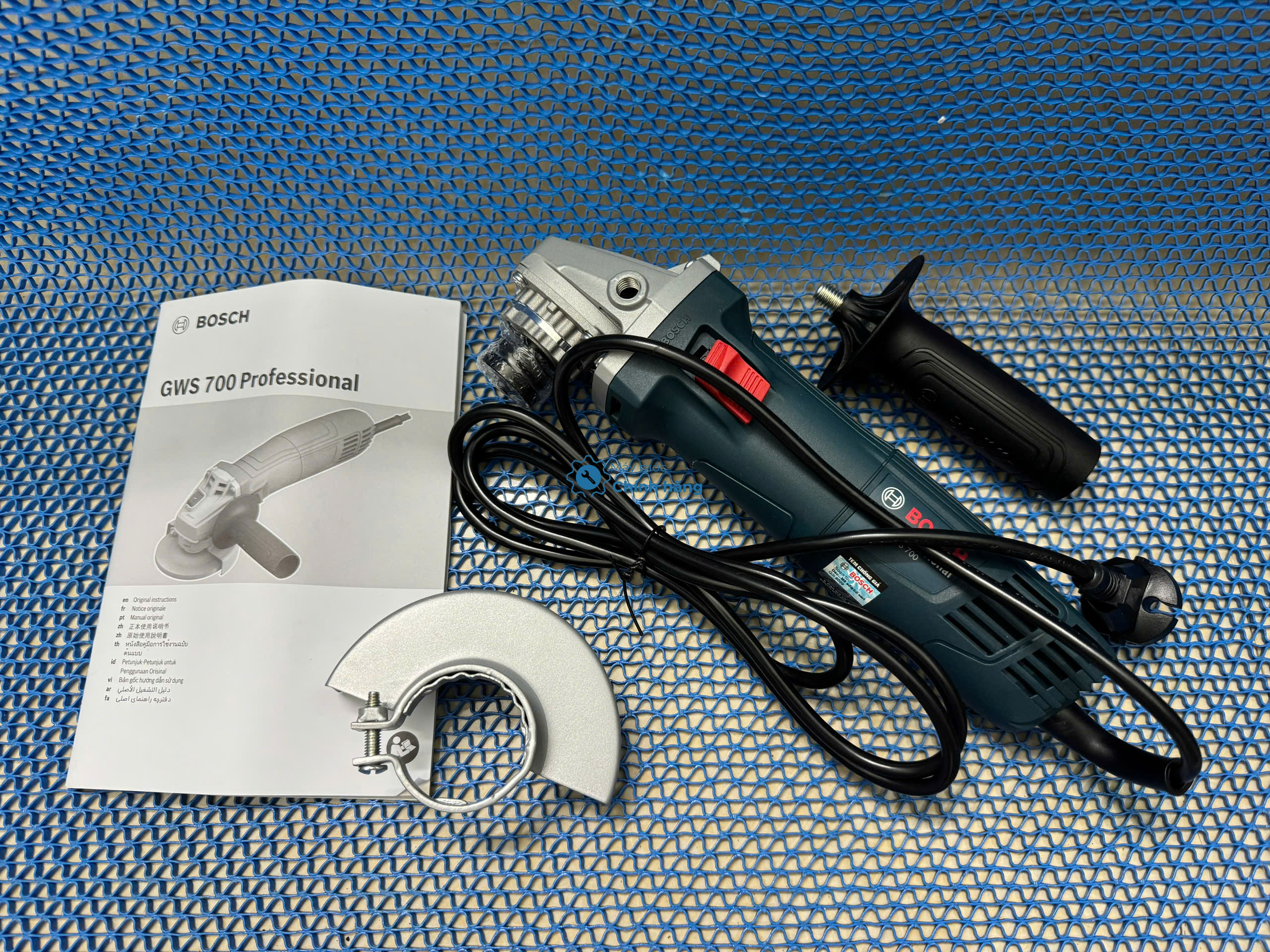 Máy mài góc Bosch GWS 700 17 Máy cắt cầm tay Bosch GWS 700