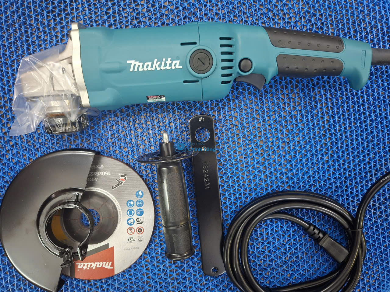 Alternative view of Máy mài góc Makita GA6010 (150mm)