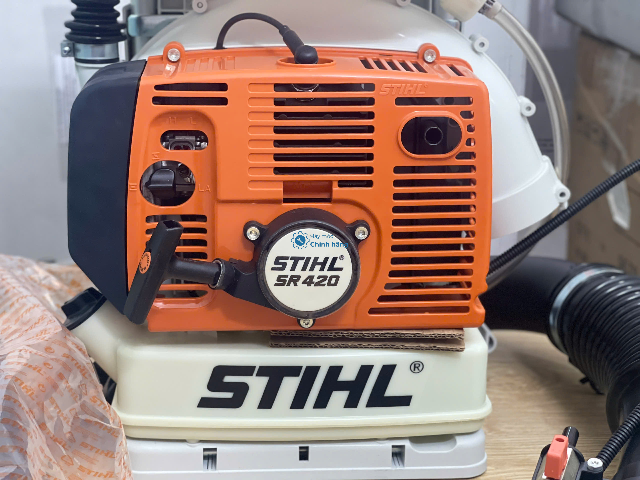 Máy phun xịt STIHL SR-420 8 Máy phun xịt STIHL SR-420 - Ảnh 8