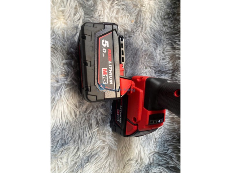 Máy Siết Bu Lông Milwaukee M18ONEFHIWF34 Chính Hãng (Gồm 2 pin và 1 sạc) 22 Bộ 2 pin 5Ah Milwaukee dùng cho máy siết bu lông M18ONEFHIWF34-0