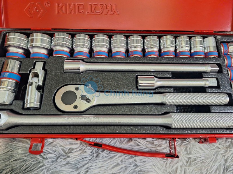 Bộ Tuýp 24 Chi Tiết Hệ Mét Kingtony 4532MR 1/2 Inch 4 Chi tiết đầu tuýp và phụ kiện trong bộ Kingtony 4532MR