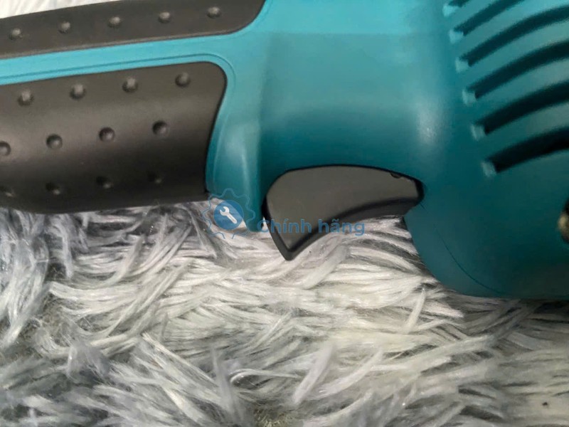 công tắc máy mài góc Makita GA5010