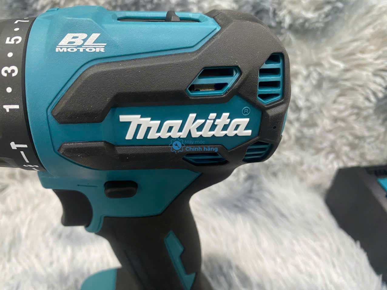 Máy Khoan Búa Makita DHP490RT1J Chính Hãng – Bộ 1 Pin 3.0Ah 13 Động cơ không chổi than BL Motor Makita DHP490RT1J