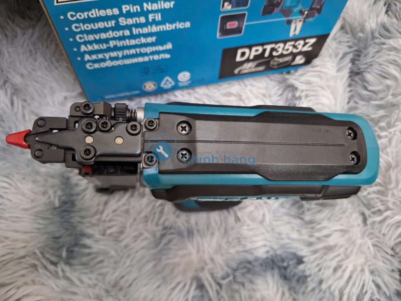 Hộp chứa đinh 120 đinh của máy bắn đinh dùng pin Makita DPT353Z
