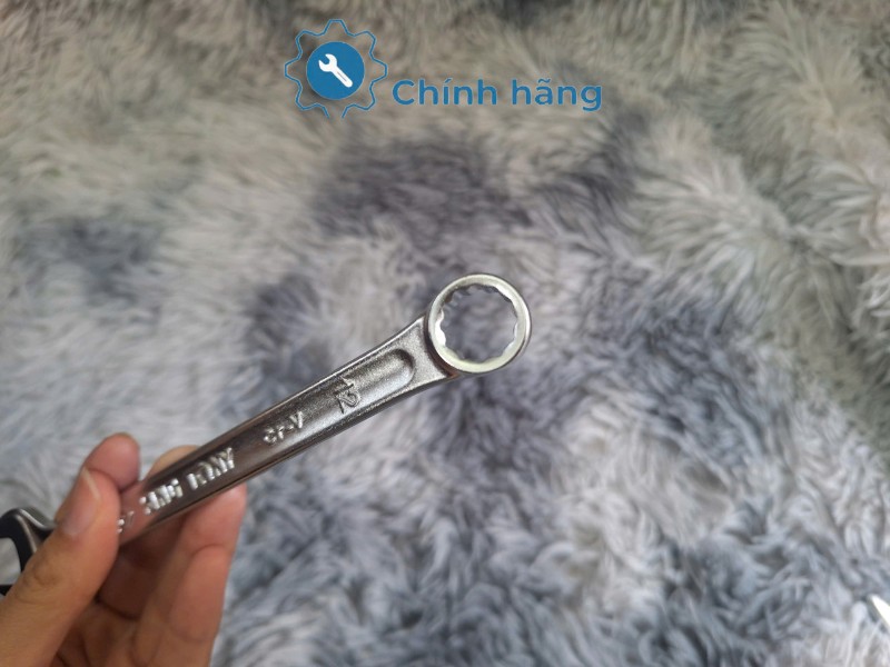 Kingtony 1062-12 cờ lê vòng miệng 12mm thiết kế I-BEAM Kingtony 1062-12 cờ lê vòng miệng 12mm thiết kế I-BEAM