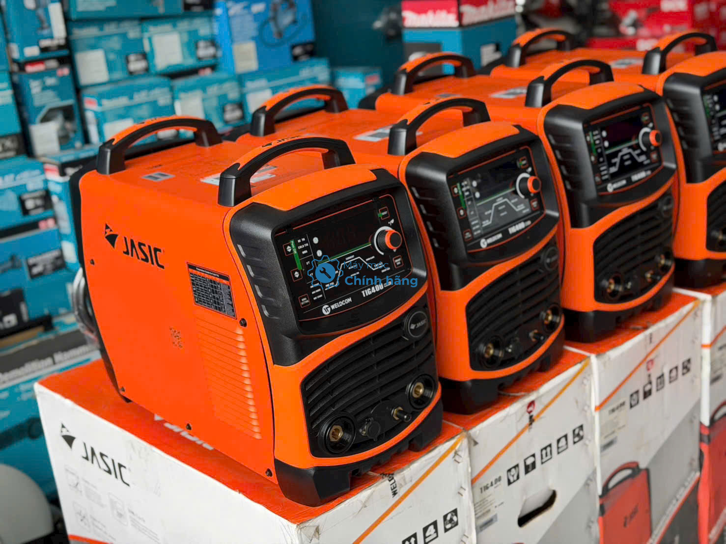 Máy Hàn TIG Jasic TIG 400 W231 JET20 Chính Hãng – Giá Tốt Nhất 13 Máy hàn Jasic TIG 400 W231 JET20 góc nghiêng