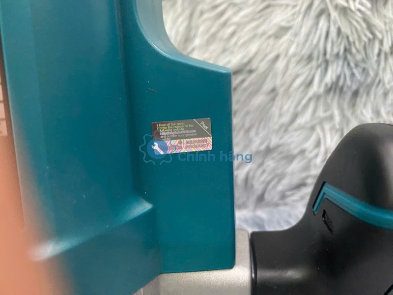 So Sánh Makita M3600B Và Makita M3700B: Chọn Máy Phay Gỗ Hay Máy Đánh Cạnh? 12 Tem chống hàng giả Makita khi mua M3600B và M3700B chính hãng