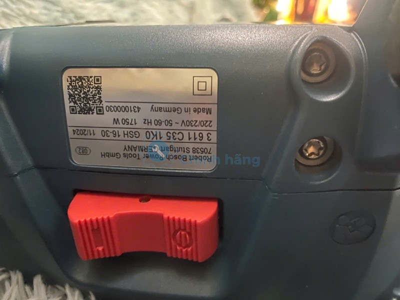 Tem thông số máy đục bê tông Bosch GSH 16-30 công suất 1750W