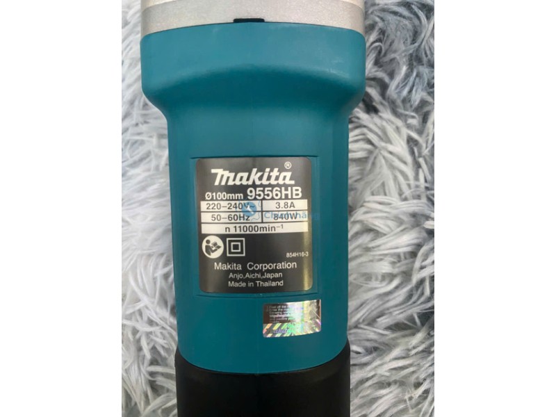 tem thông số Makita 9556HB công suất 840W