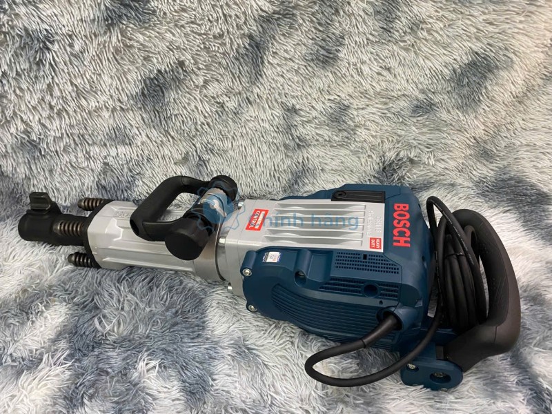 Máy đục bê tông Bosch GSH 16-30 thân máy góc nghiêng