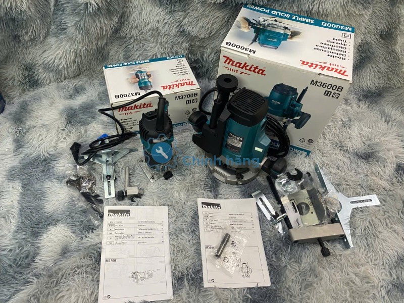 So Sánh Makita M3600B Và Makita M3700B: Chọn Máy Phay Gỗ Hay Máy Đánh Cạnh? 11 Trọn bộ Makita M3600B và Makita M3700B cho xưởng mộc