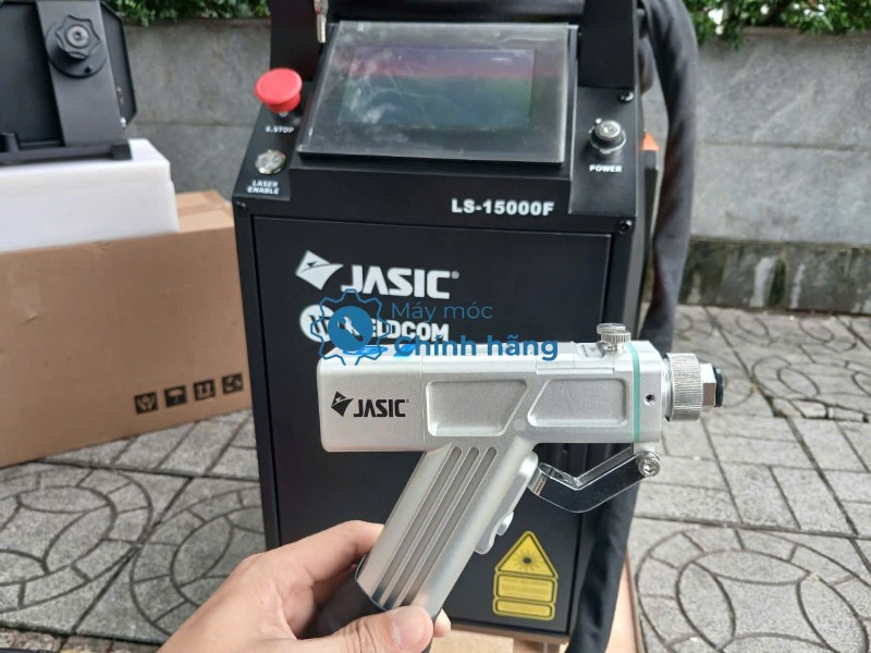 may han laser fiber jasic ls 15000 dot pha nang suat cho xuong co khi 284