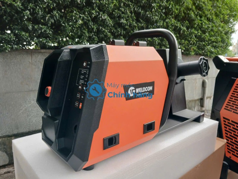 may han laser fiber jasic ls 15000 dot pha nang suat cho xuong co khi 750