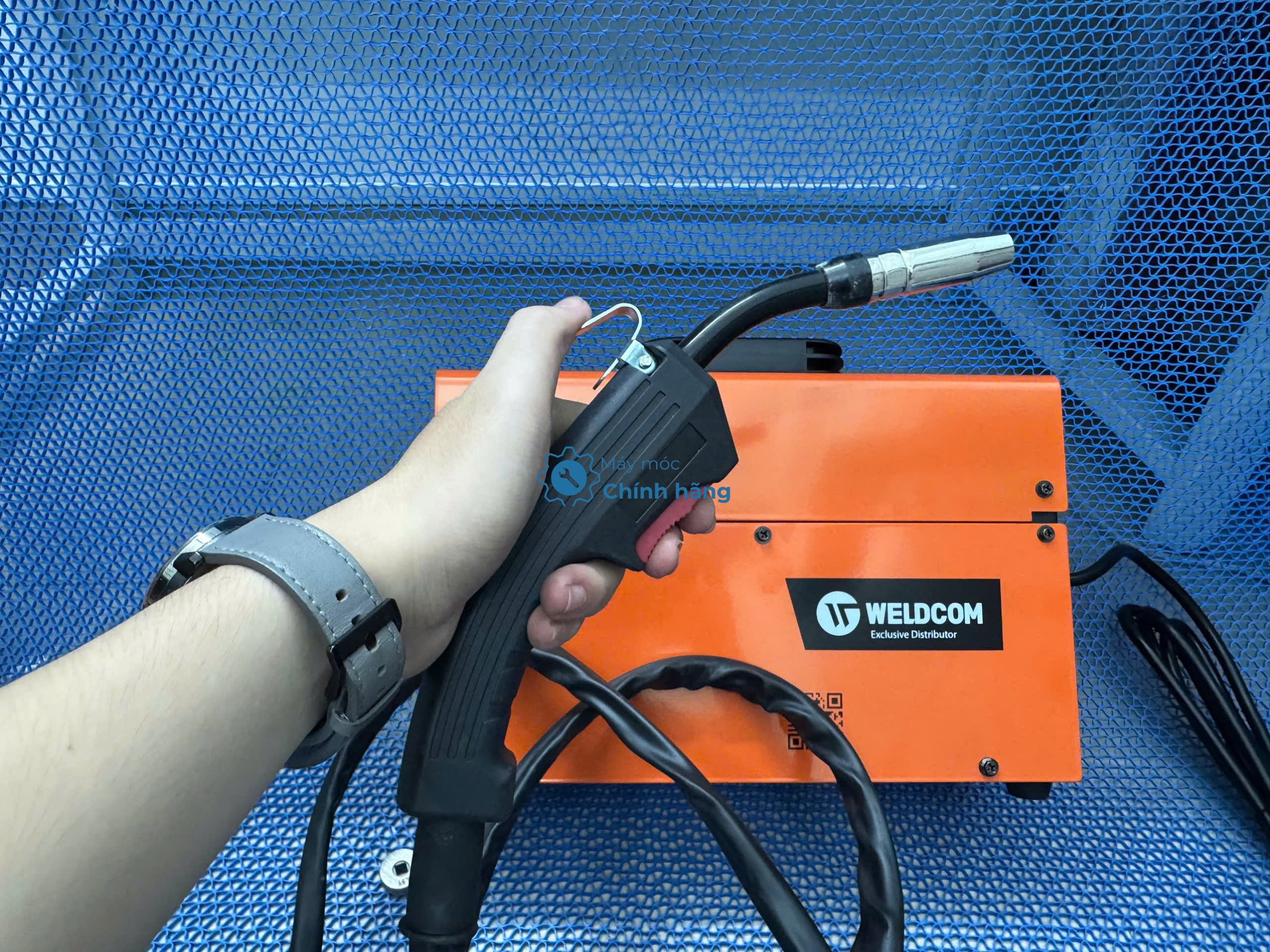 Máy Hàn MIG Jasic NB-160E 160A Súng Rời 3 Chức Năng 1 Máy hàn MIG Jasic NB-160E 160A với súng hàn MIG rời